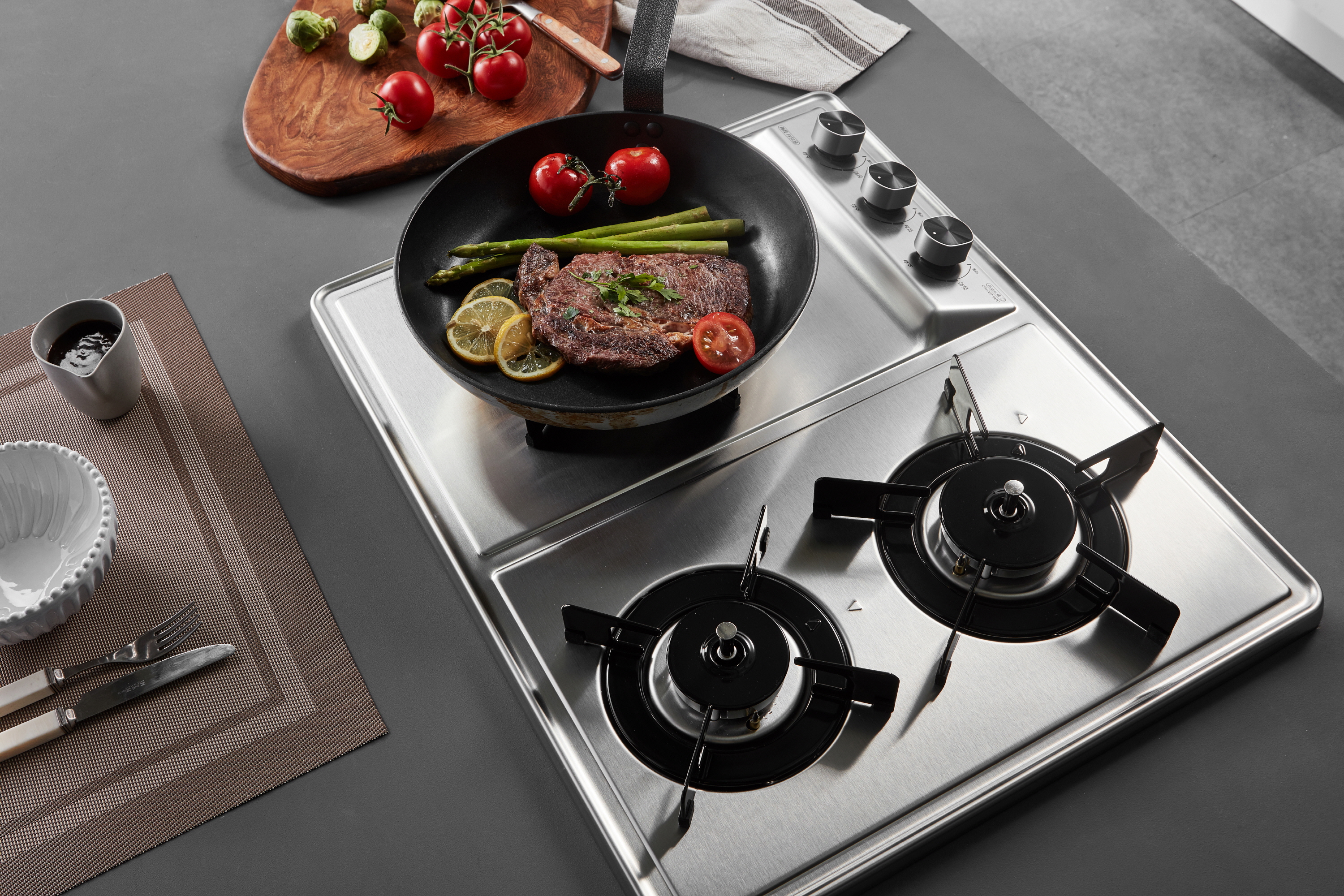 3구 가스렌지 쿡탑레인지 GRAB3216D 전지식 블랙다이얼 560x430-440 LNG