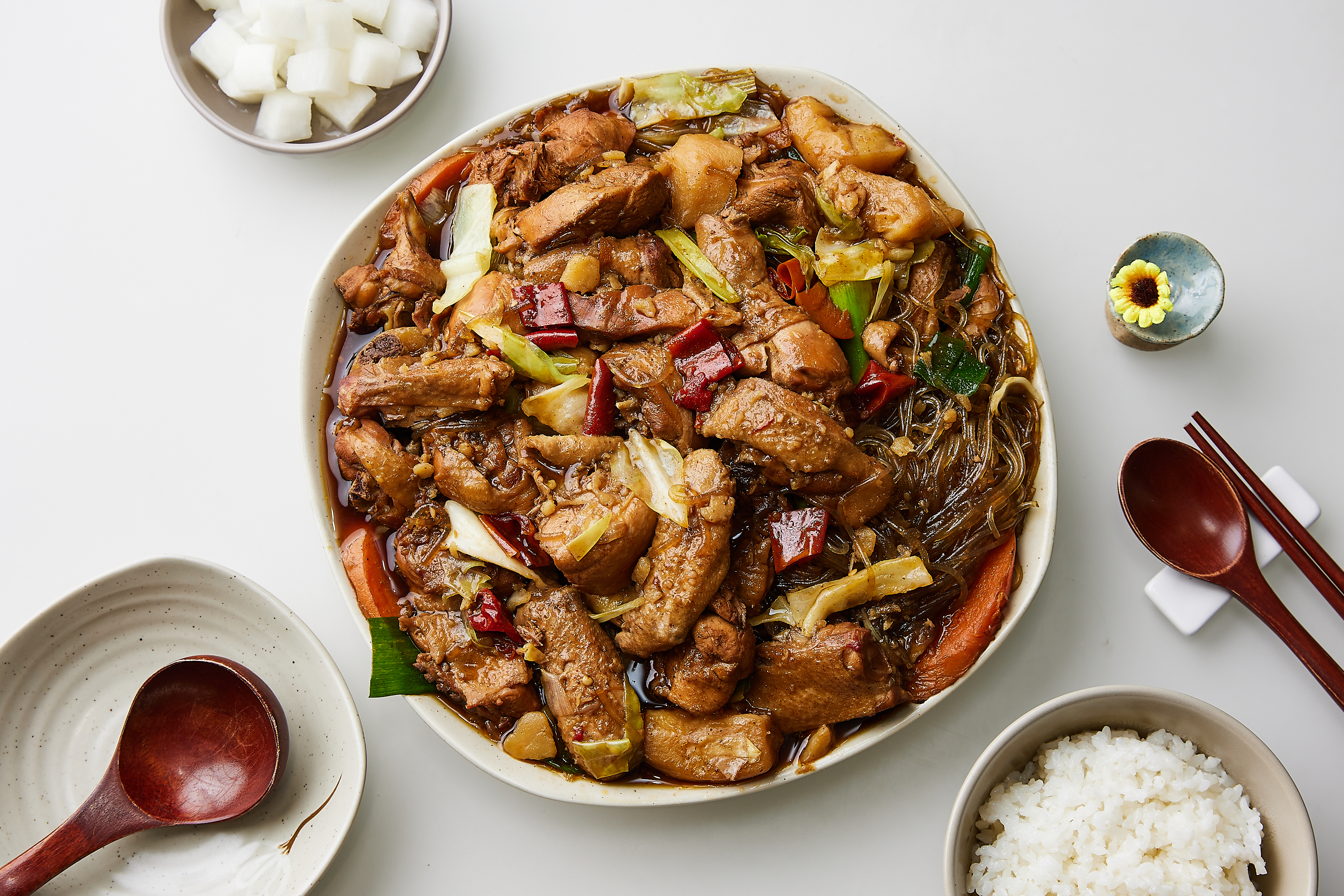 [신세계찜닭] 안동찜닭 밀키트 3-4인 국내산하림 1.3kg 캠핑 맛있는녀석들 치킨랩소디 - 상세 이미지 5
