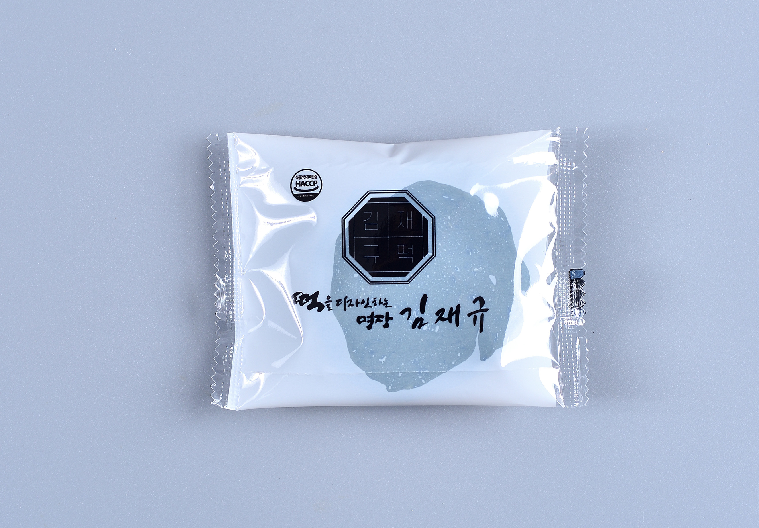 김재규명장 제주바닷바람 쑥인절미 1.12kg