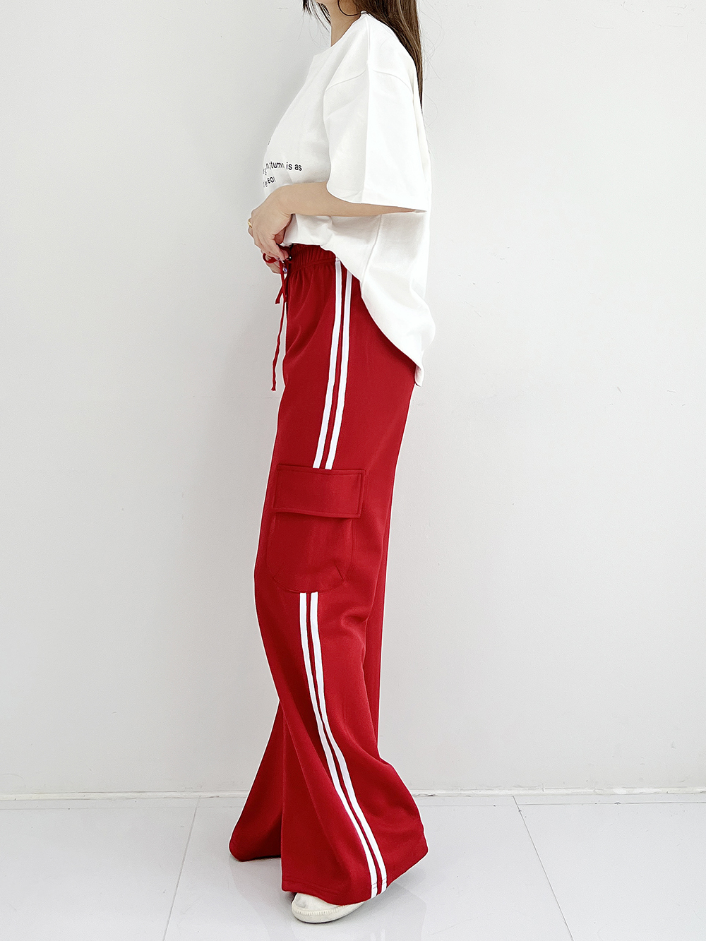 레드링 라인 배색 트레이닝 밴딩 포켓 카고 와이드팬츠 (레드/블랙) - 상세 이미지 3