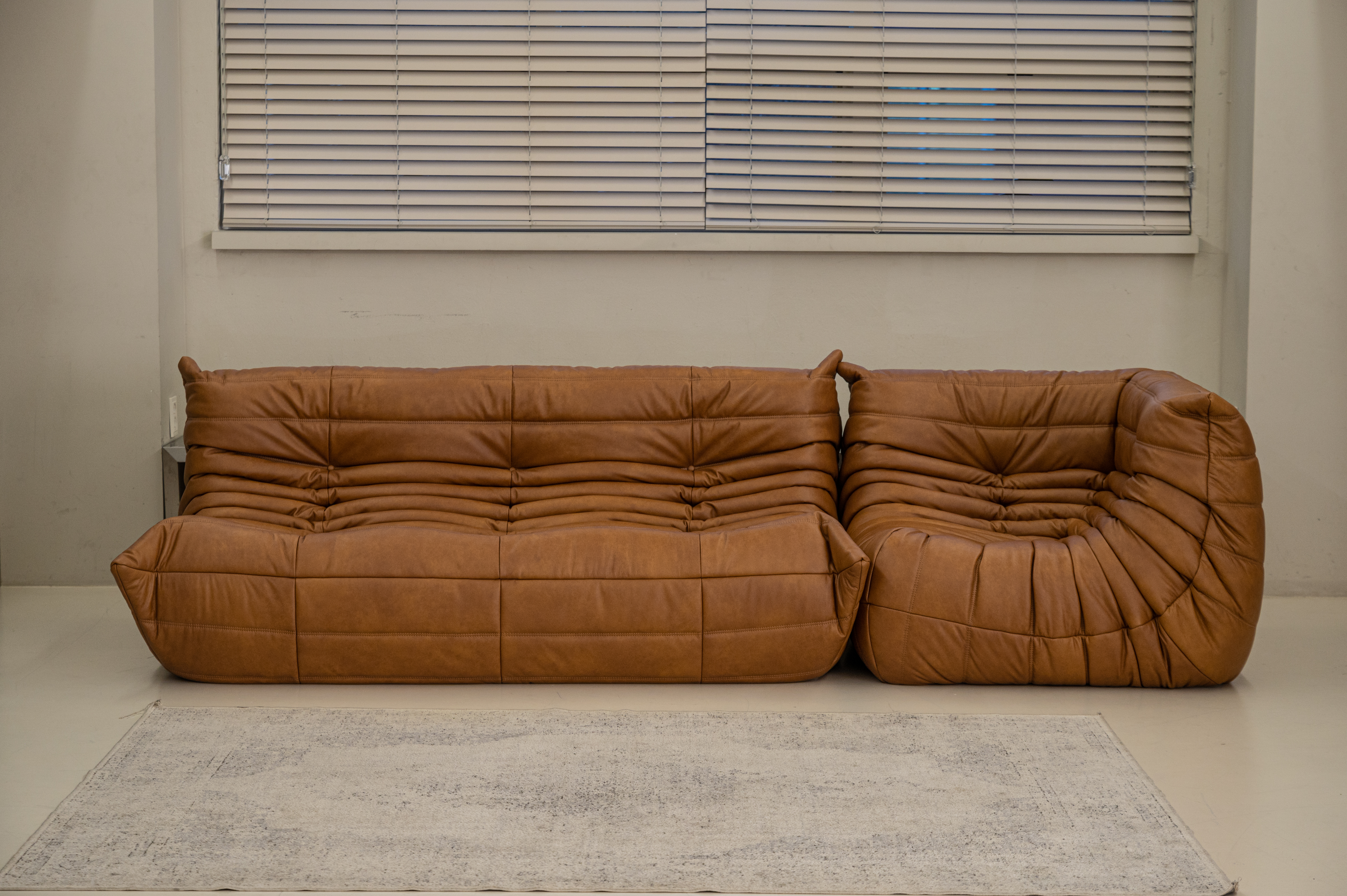 PH 17 코너 기본선택 가죽모듈쇼파 이태리 내추럴 통가죽 천연면피 소가죽소파(전체가죽) 번데기소파 빈백 빈티지가죽