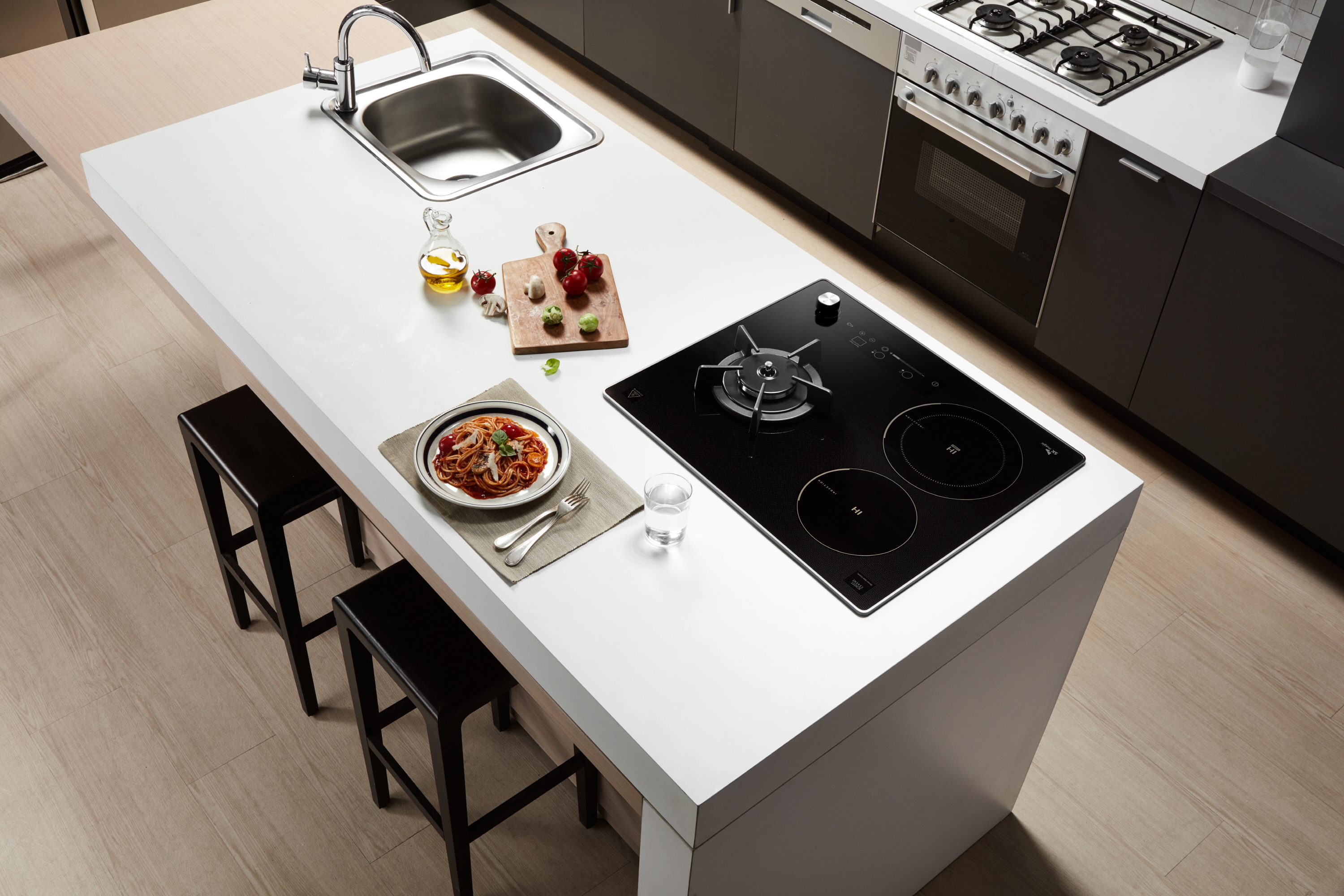 가스연결방문설치 3구 하이브리드 인덕션 전기 가스쿡탑레인지 ERG5003DNBL