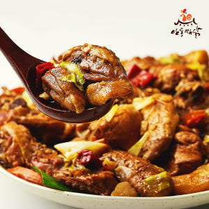 [신세계찜닭] 안동찜닭 밀키트 3-4인 국내산하림 1.3kg 캠핑 맛있는... 맛있게 먹은 솔직 후기 - 상품 이미지 1