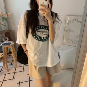 오버핏 빈티지 나염 레터링 프린팅 여성 티셔츠 면 라운드 박스티 여자 반... 착용 후기 | 사이즈/핏 총정리 - 상품 이미지 3