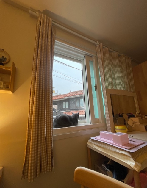 베이지 체크 아기방 커튼