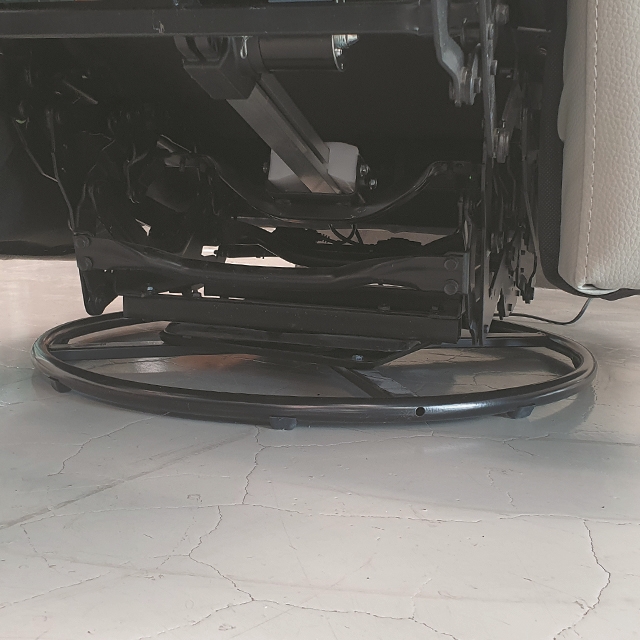 스코나 덱스터 천연 황소 통가죽 흔들 회전 1인 리클라이너 소파