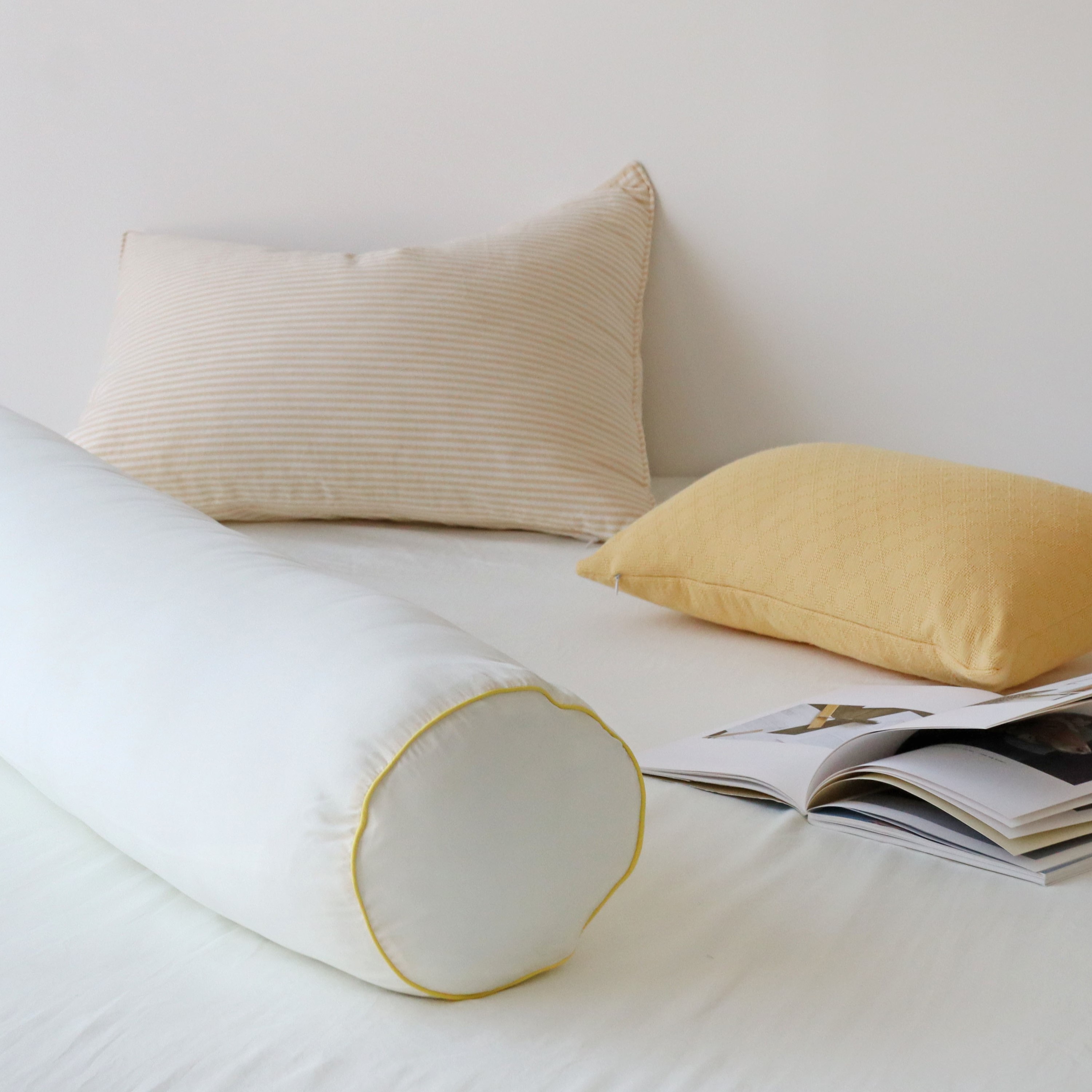 모찌 피치스킨 원형 롱쿠션 안고자는 다리 베개 긴쿠션 바디필로우 커버