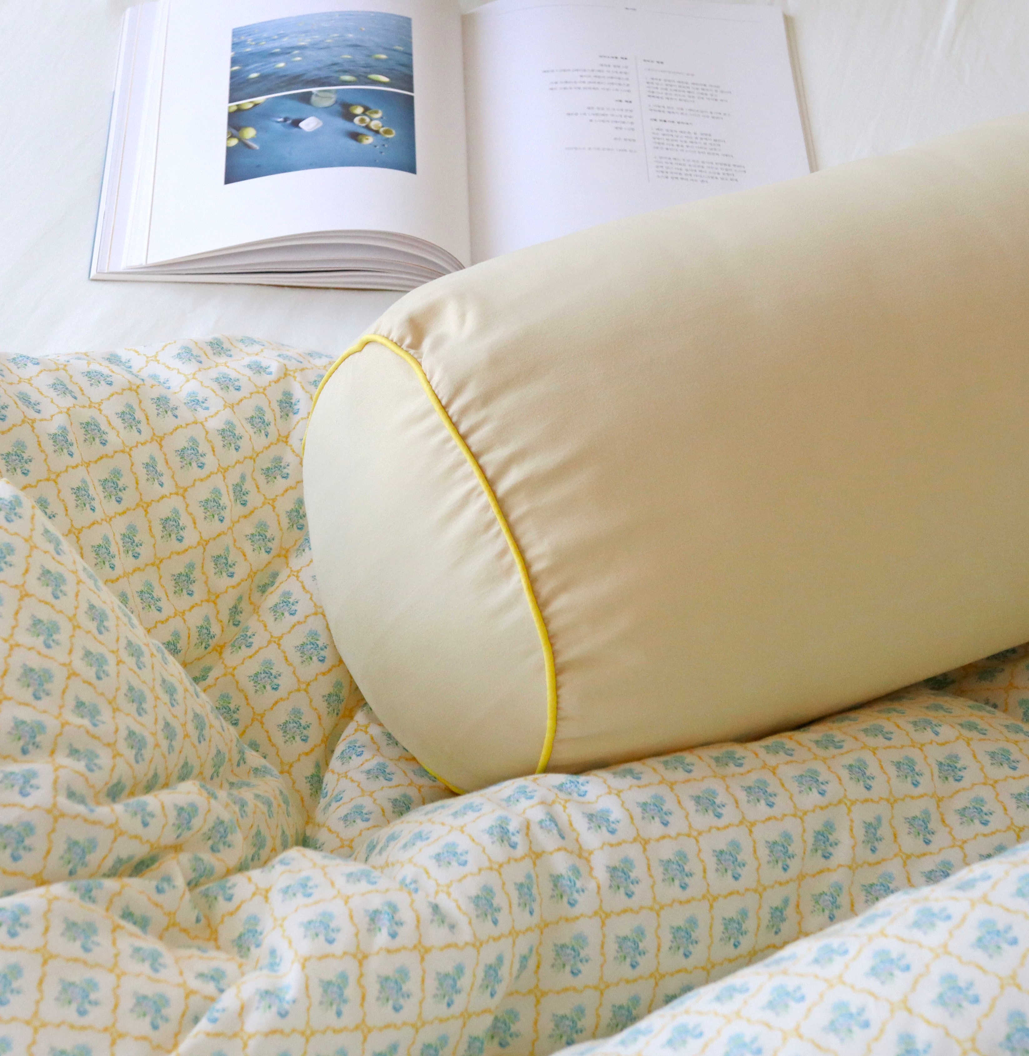 모찌 피치스킨 원형 롱쿠션 안고자는 다리 베개 긴쿠션 바디필로우 커버