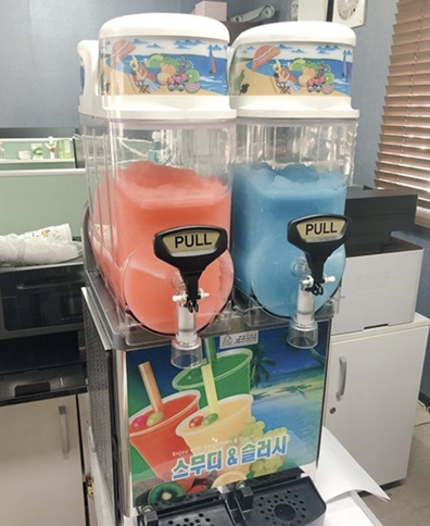 슬러시기계 2구 슬러쉬 아이스트로 12리터X2 업소용 식당 분식집 뷔페 국산 최신형 - 상세 이미지 2