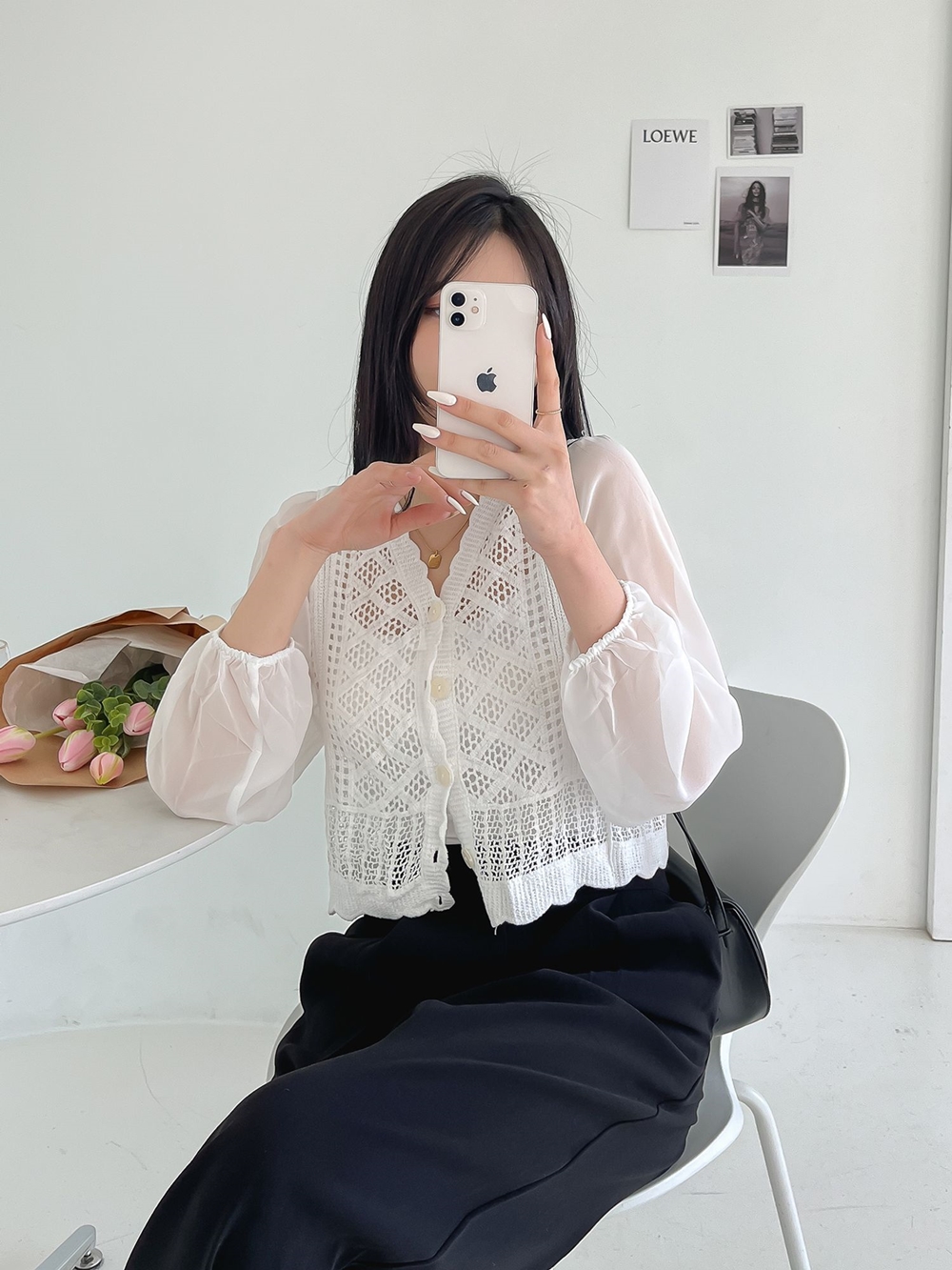 뜨개 펀칭 시스루 쉬폰 V넥 크롭 가디건 이미지 4