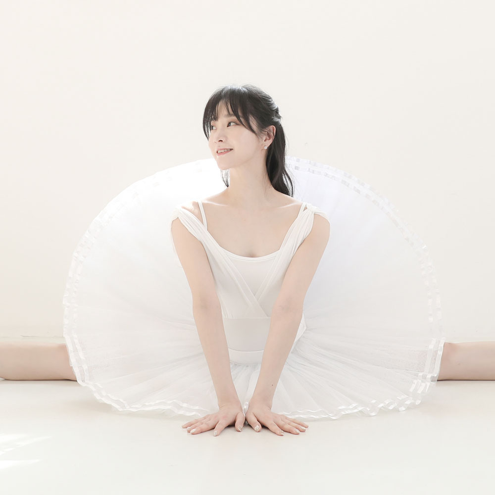 일레르 Iris 레오타드/ 화이트 성인발레복 - 메인 이미지