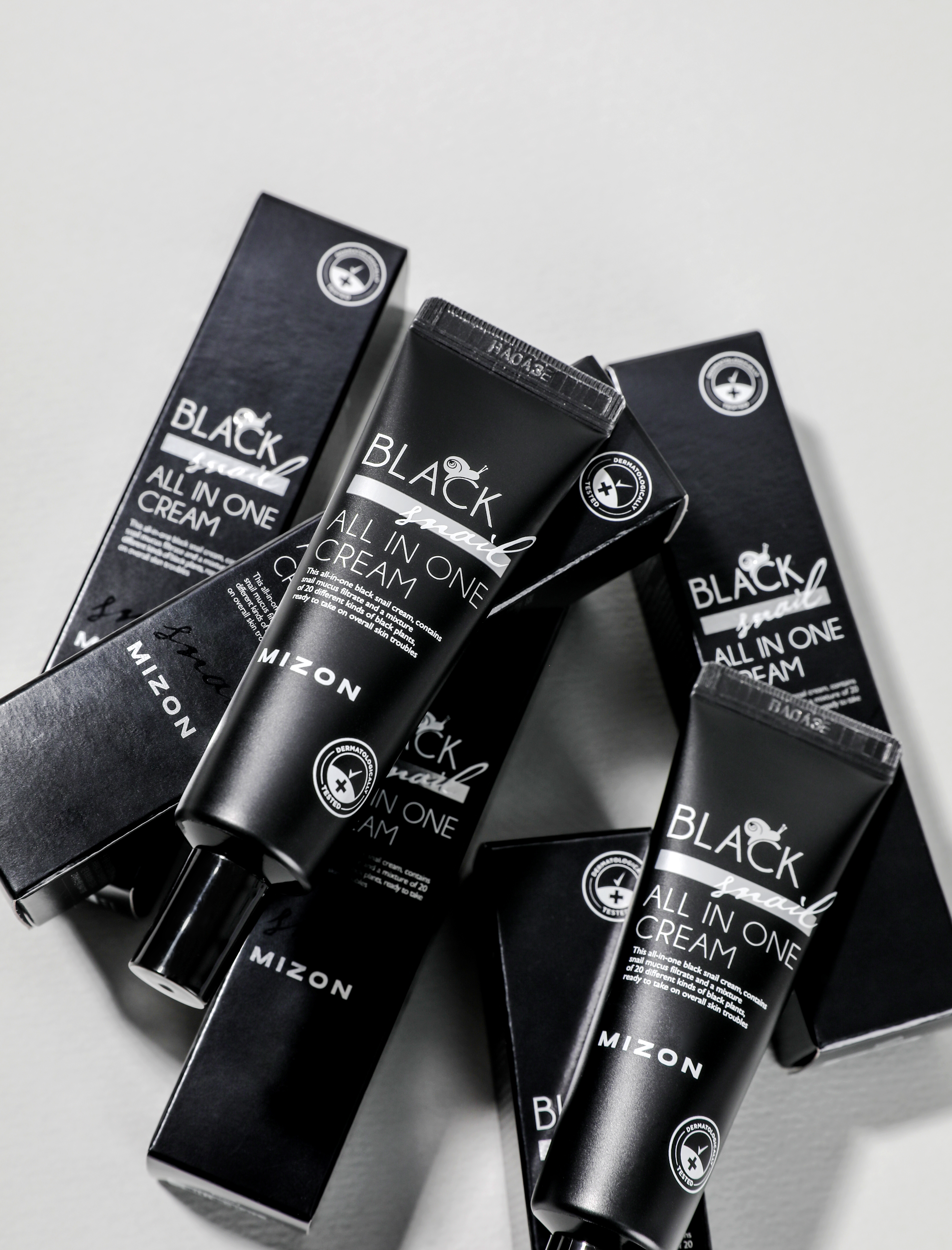 미즈온 블랙 스네일 올인원 크림 35ml+35ml - 상세 이미지 3