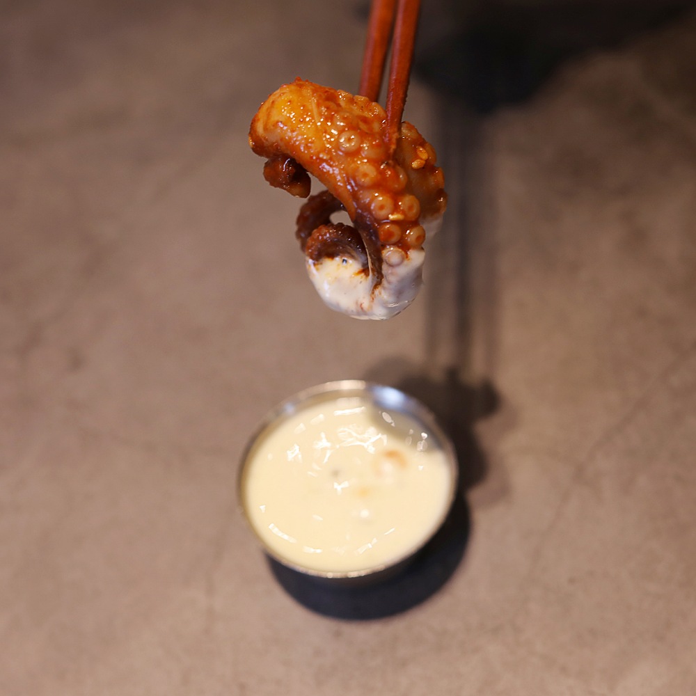 서민갑부 100억매출 송쭈집 양념 쭈꾸미 볶음 300g 캠핑 밀키트