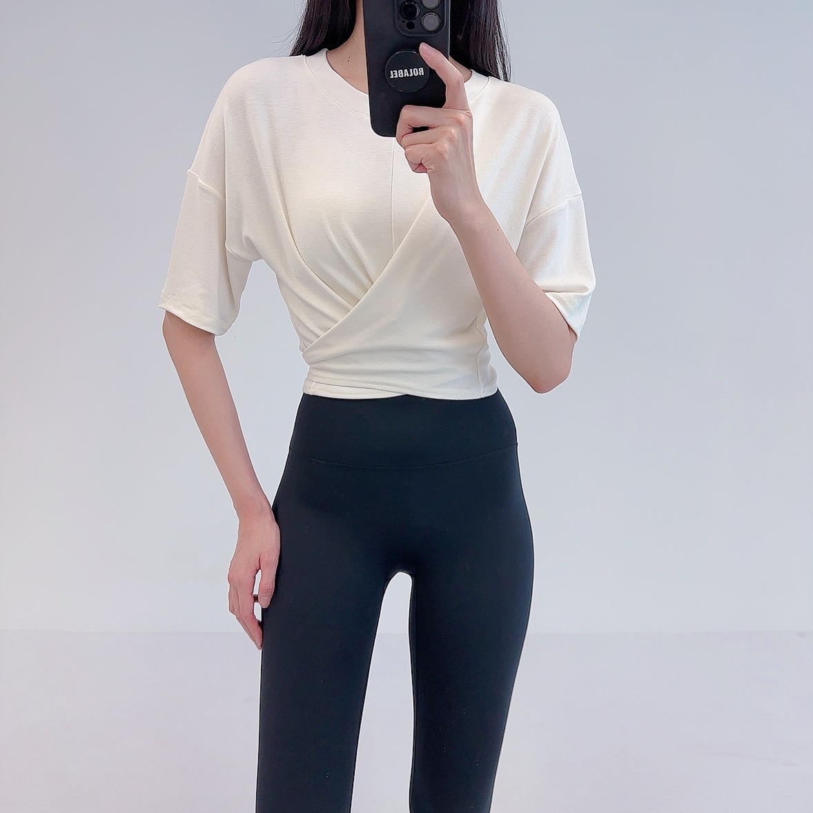 로라벨 아라 필라테스복 여성 요가복 필라테스 요가 상의 옷 커버업 운동복 탑 반팔 크롭 - 상세 이미지 2