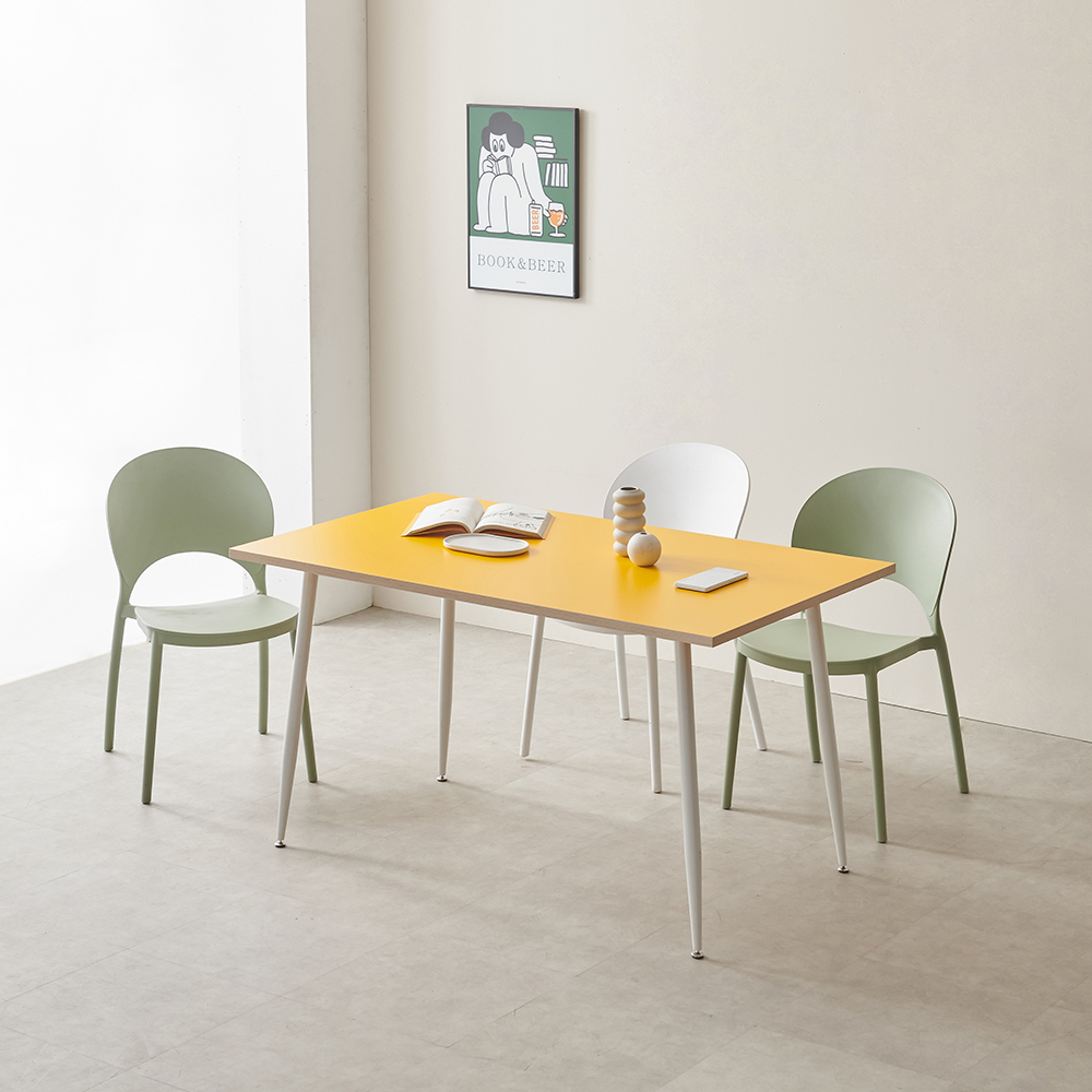 로지스퀘어 컴퓨터 노트북 책상 서재 거실 테이블