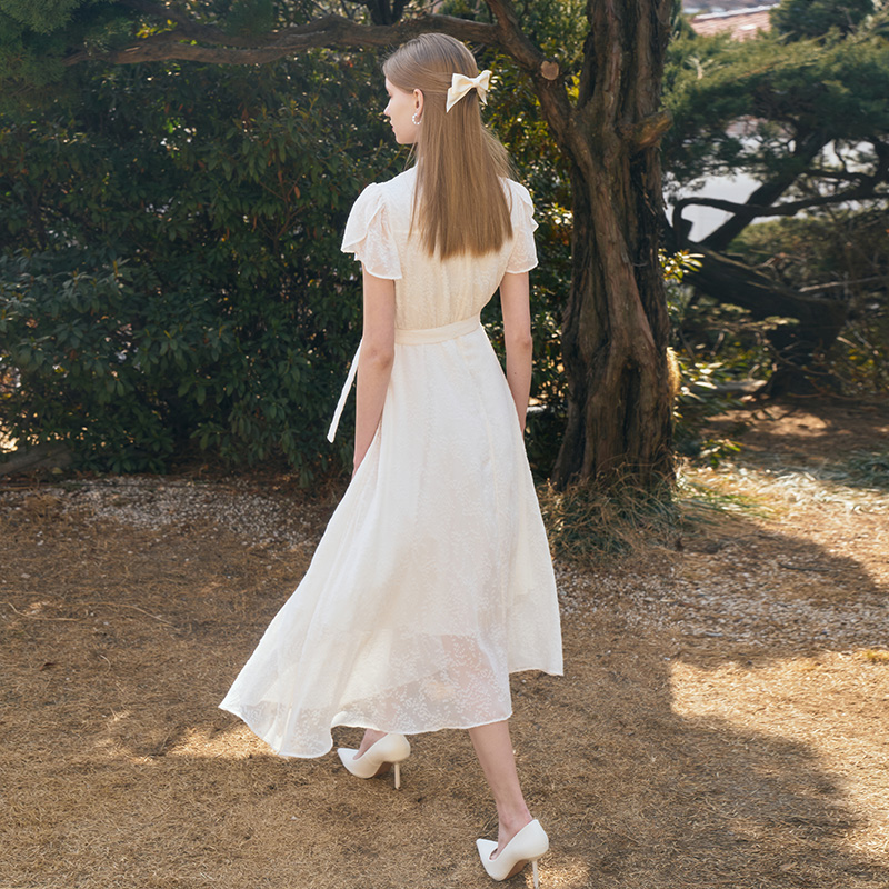 ELLA Mock neck Petal  Sleeve Strap Dress_Ivory 이미지 4