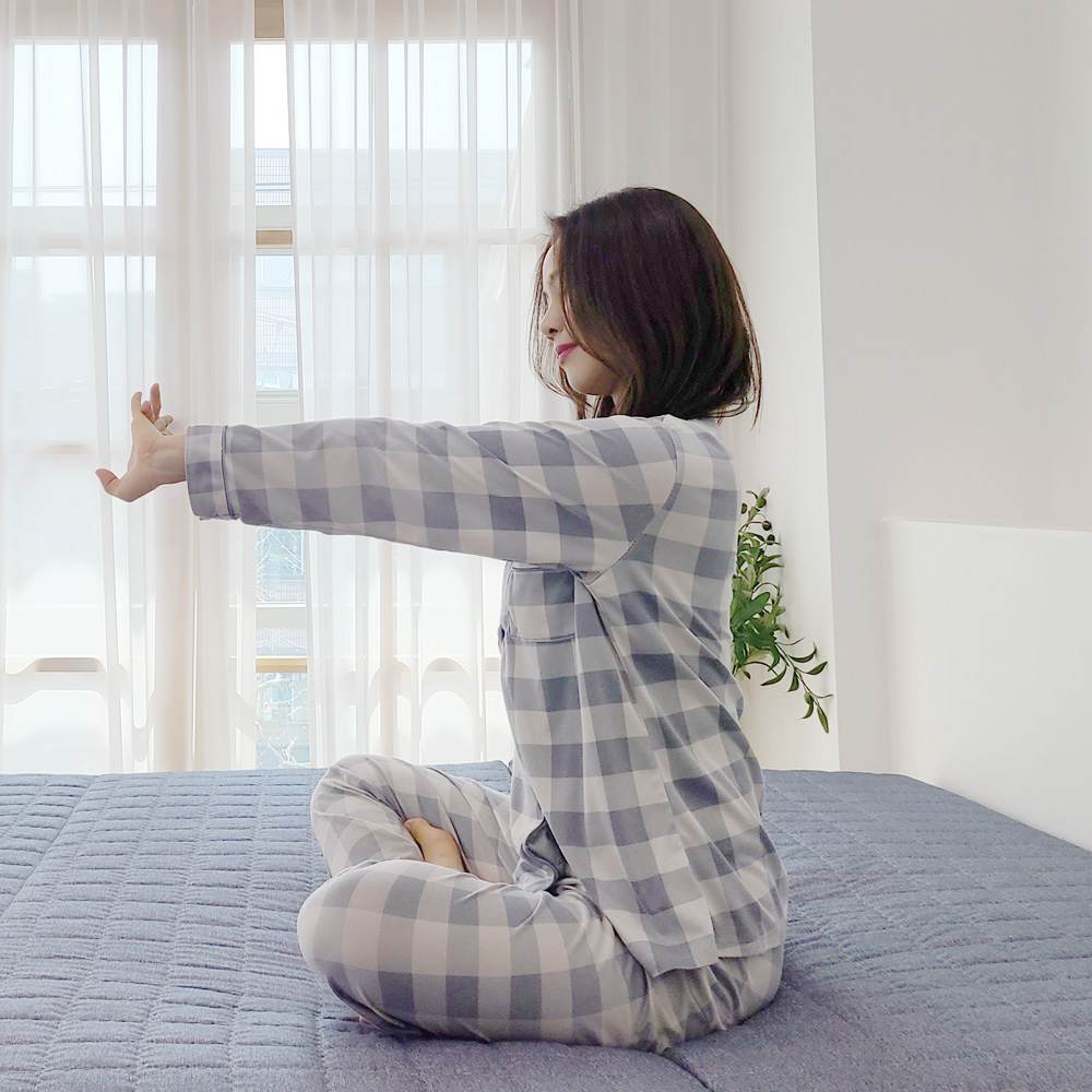 바디연구소 허리가편한 3단 접이식 매트리스 토퍼 바닥 면차콜 7cm S