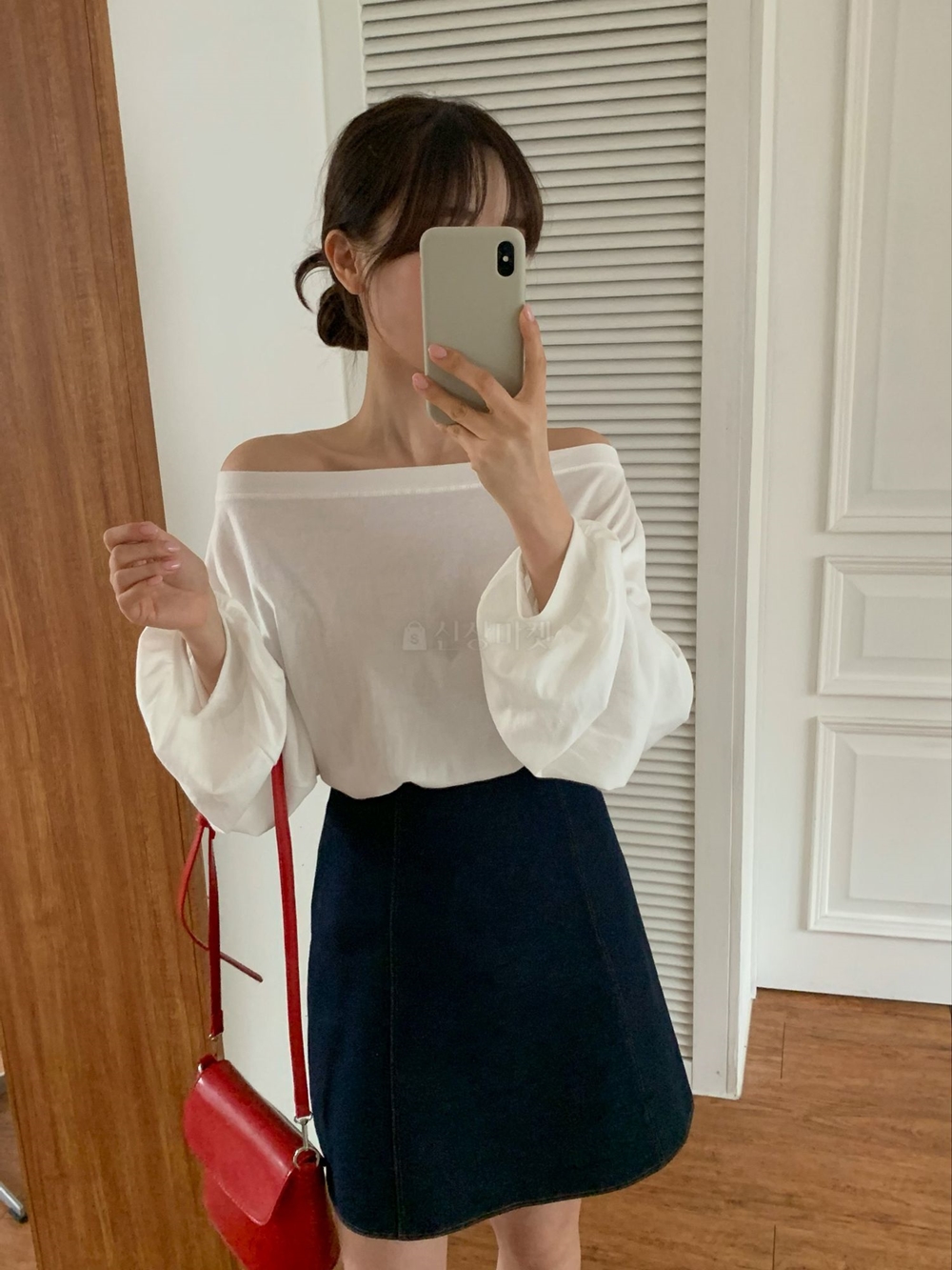 오프숄더 빅사이즈 퍼프 얇은 긴팔 롱 티셔츠 이미지 3