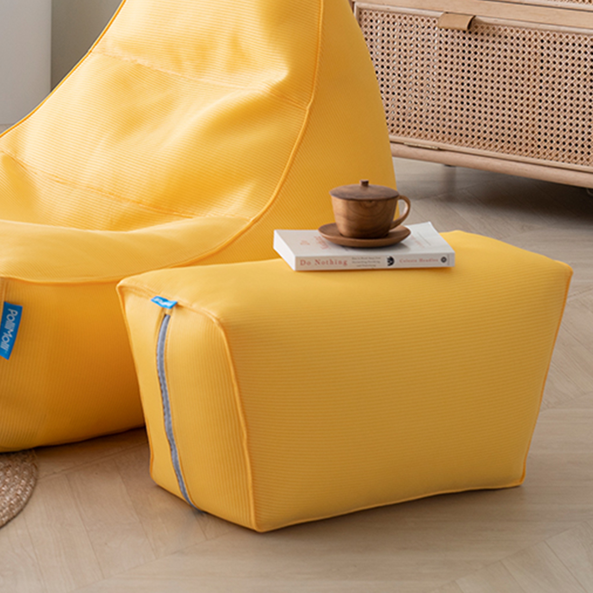 폴리몰리 빈백 웨지 풋스툴 A 에어메시