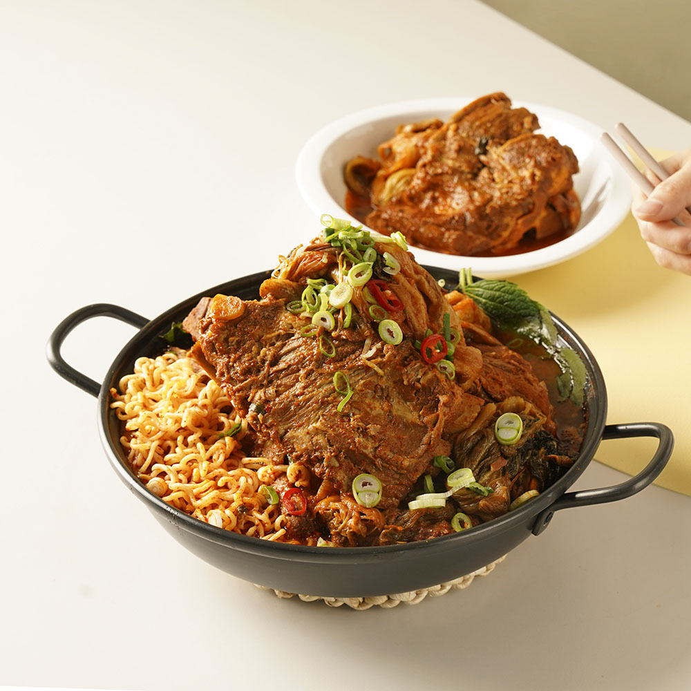 [도깨비감자탕]프리미엄 감자탕 3.6kg X 3개,X5개  우거지 캠핑 밀키트 술안주 뼈다귀감자탕 이미지 7