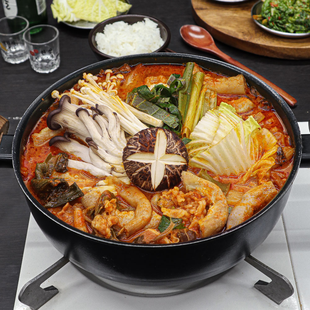 집에서먹자 곱창전골 곱이곱다 푸짐한 풍미가득 간편조리 캠핑 시래기 소 곱창전골 1kg