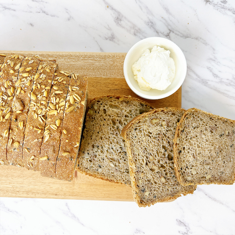 통곡물빵 곡물빵 100% 통밀식빵 뺑드상떼 900g 귀리빵 밀가루없는 비건 샌드위치