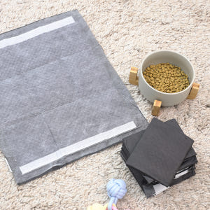 페츠모아(천연펄프) 요술배변패드 블랙에디션 강아지 배변패드 대형, 50매... 솔직 후기 | 실제 사용자 리뷰 총정리 - 상품 이미지 4