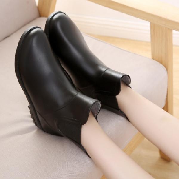 여름용부츠 여성여름장화 굽낮은 여름앵글부츠 - 상품 이미지