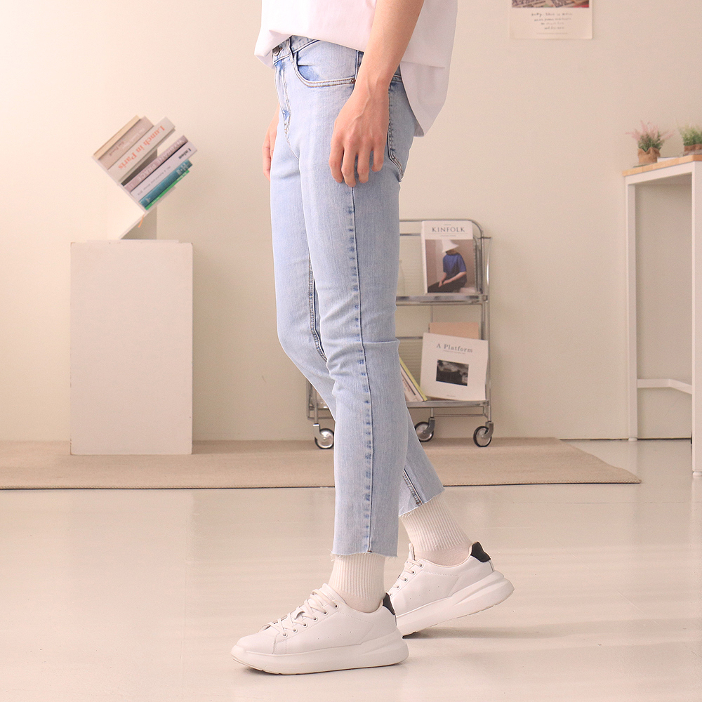 남자청바지 슬림핏 컷팅 데님진 남자9부청바지 이미지 4