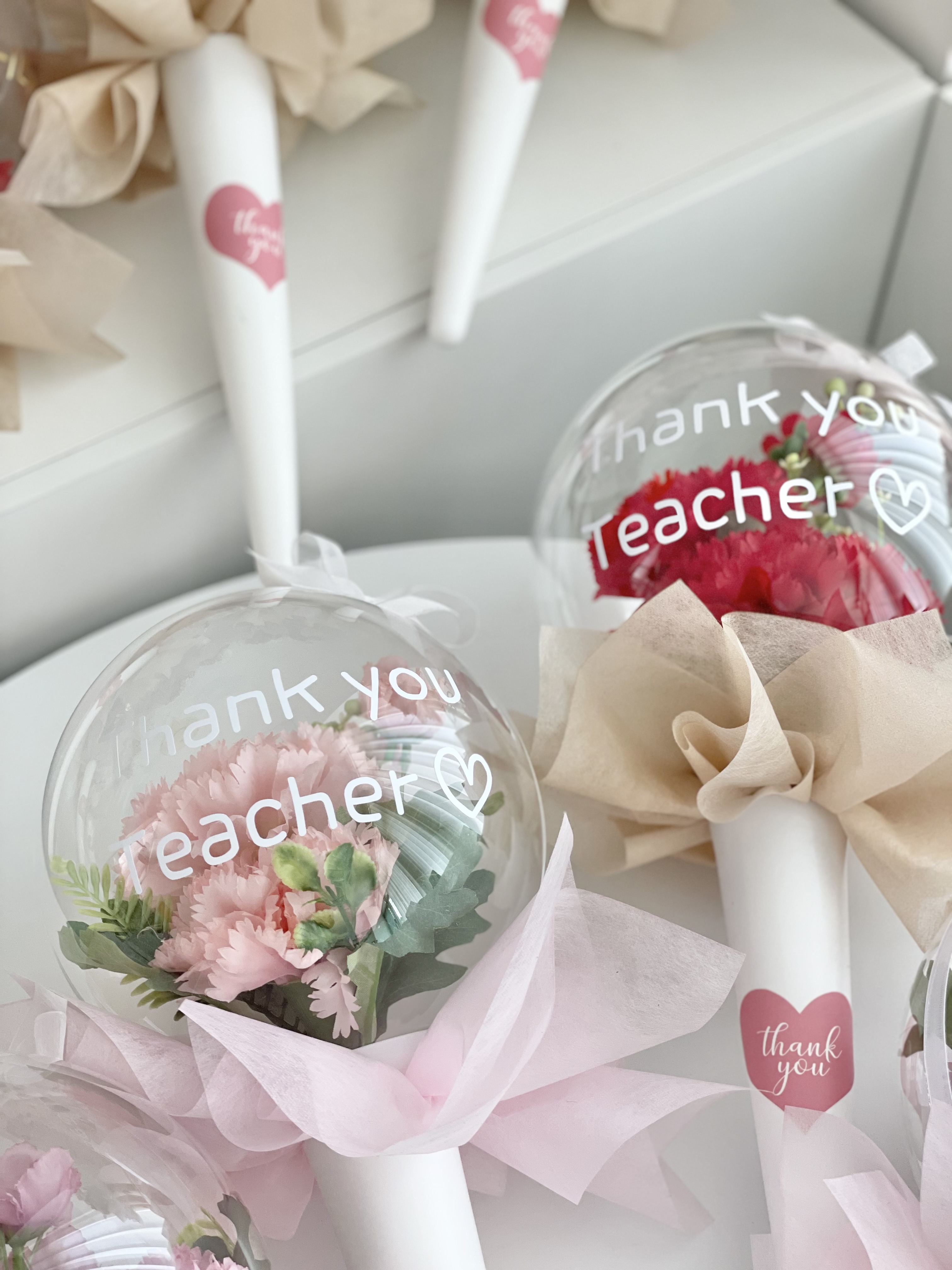 어버이날 스승의날 특별한 선물 카네이션 레터링 꽃풍선 레드 화이트 한송이 - 상세 이미지 4