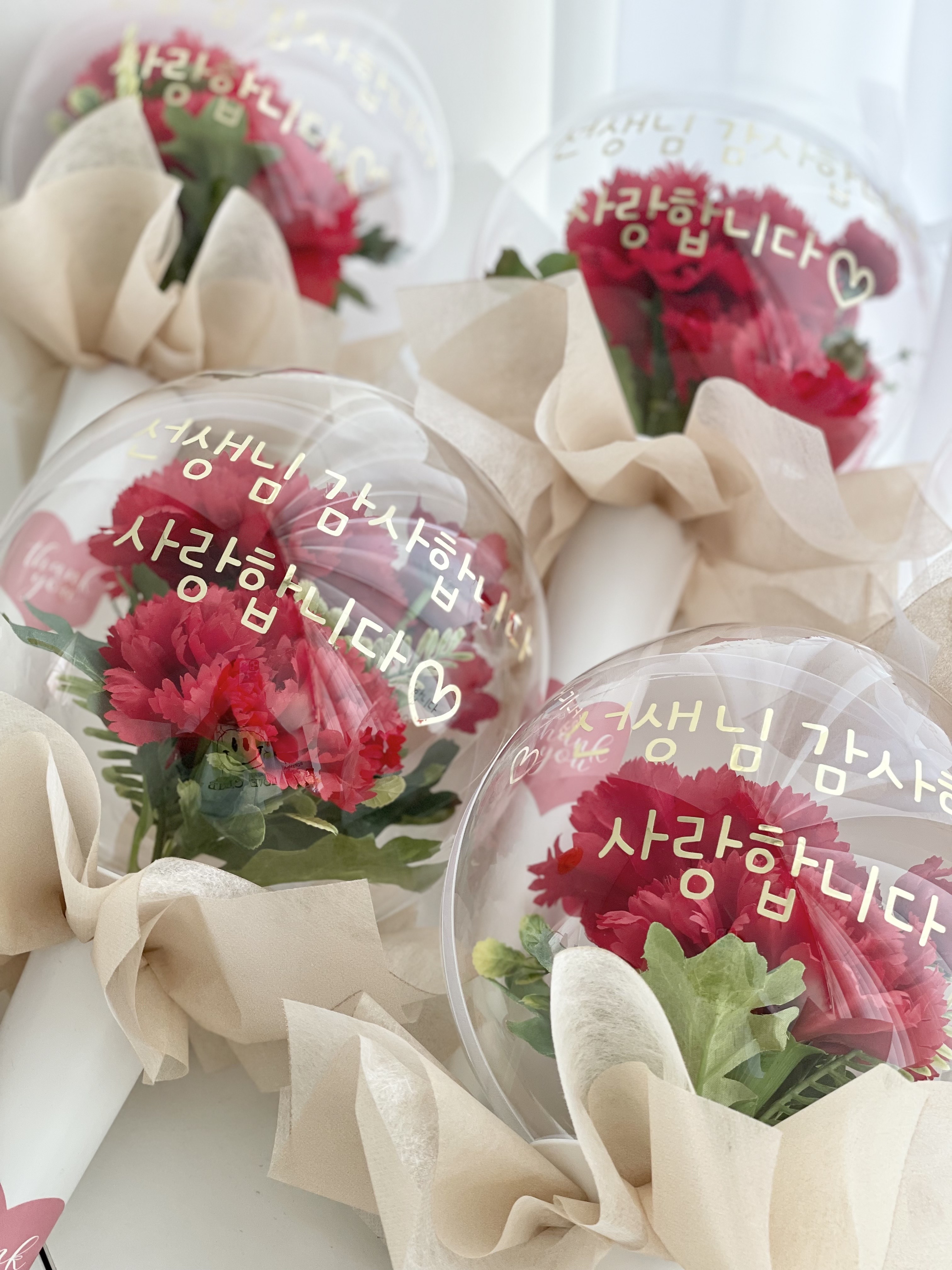 어버이날 스승의날 특별한 선물 카네이션 레터링 꽃풍선 레드 화이트 한송이 - 상세 이미지 5