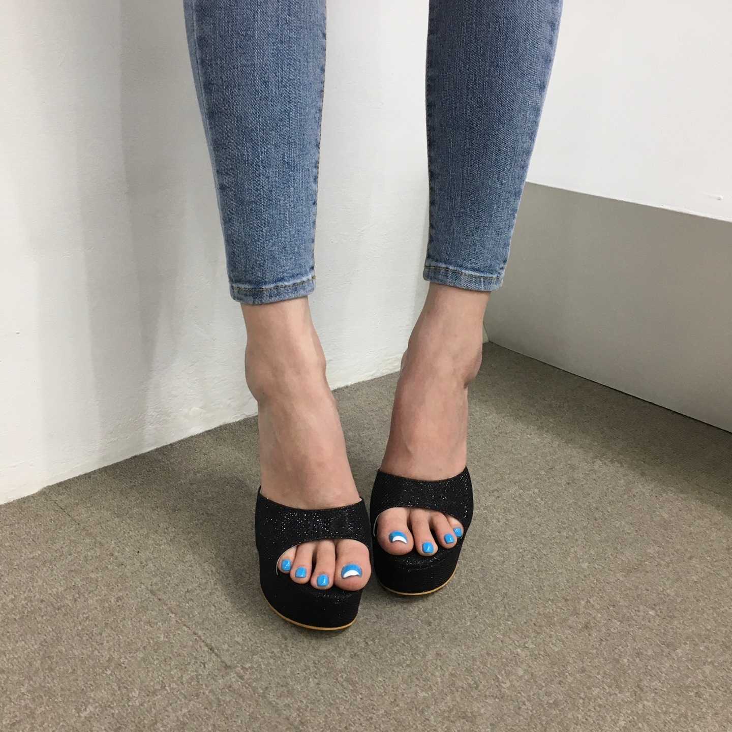 [당일배송/국산수제화] 샤이니 토오픈 가보시 뮬 슬리퍼 샌들힐 13cm 상세 이미지 25