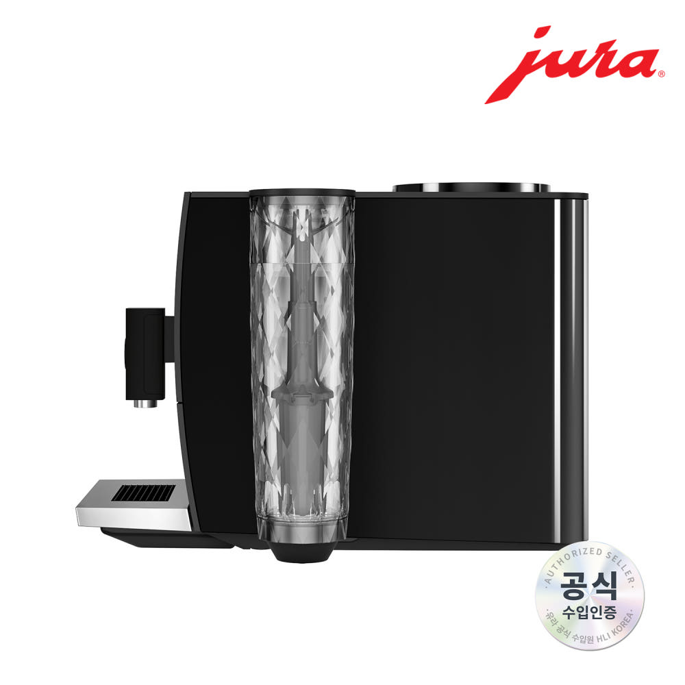 유라 블랙 모델 상세