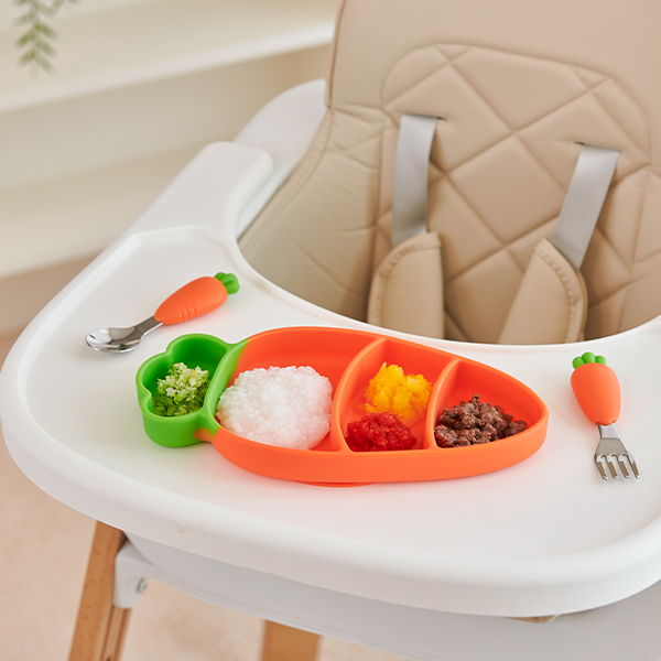 리틀클라우드 유아 실리콘 초강력 당근 흡착식판 간식접시 스텐 스푼&포크 포함