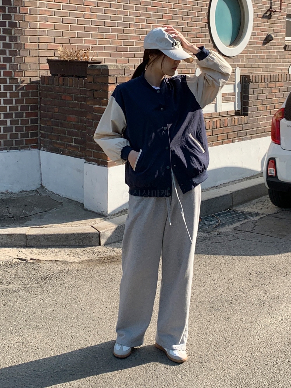 배색 루즈핏 단추 야구 점퍼 아우터 이미지 2