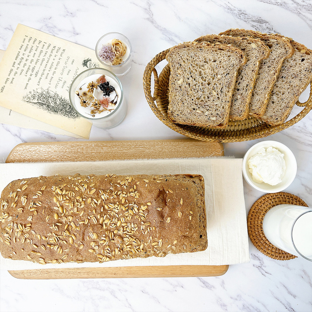 통곡물빵 곡물빵 100% 통밀식빵 뺑드상떼 900g 귀리빵 밀가루없는 비건 샌드위치