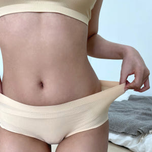 심리스팬티 노라인 햄라인 하이웨스트 무봉제 맥시 빅사이즈팬티 착용 후기 | 사이즈/핏 총정리 - 상품 이미지 4
