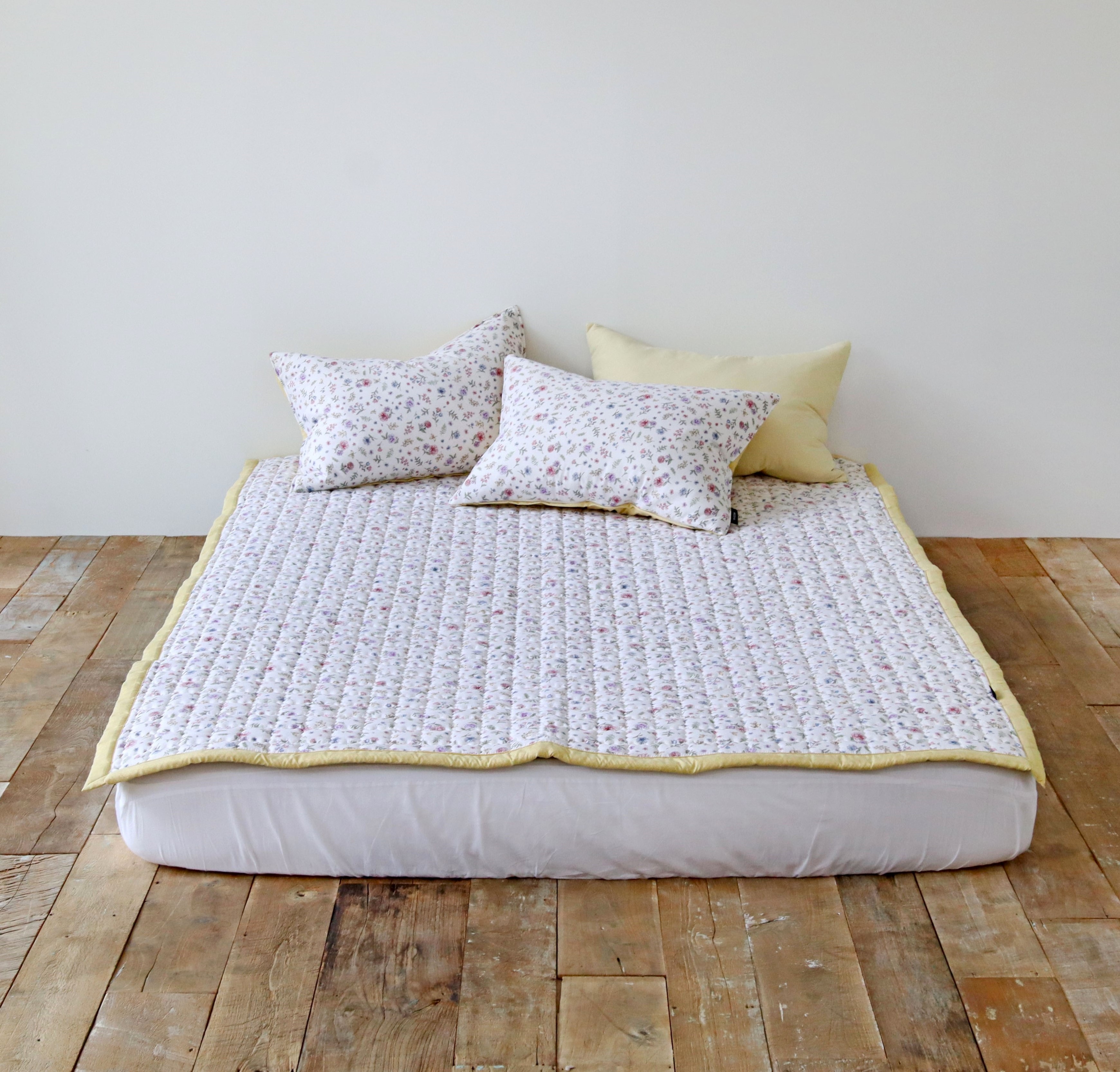 쉐어 세미 마이크로 먼지 없는 논슬립 미끄럼방지 침대 패드 Q