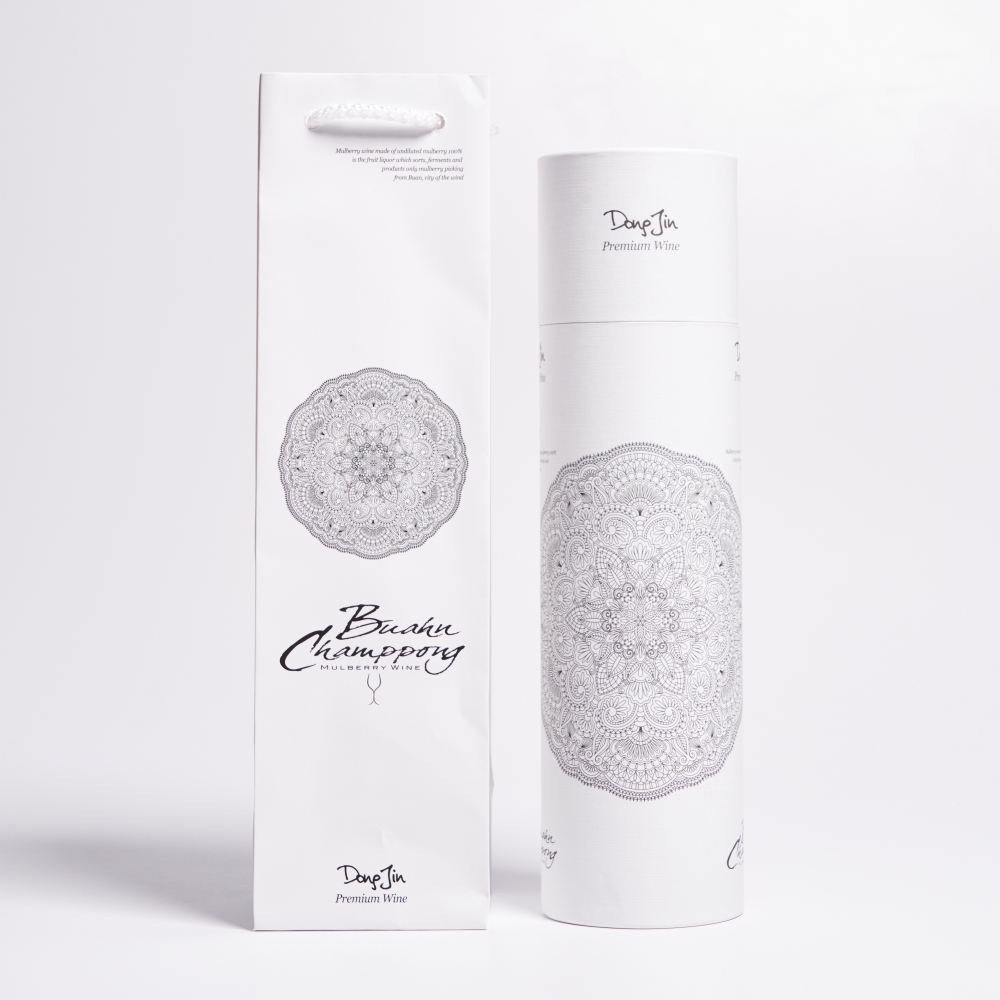 오디와인 13도 750ml 선물세트 동진부안참뽕와인 스위트 레드 (케이스, 쇼핑백 포함) - 상세 이미지 3