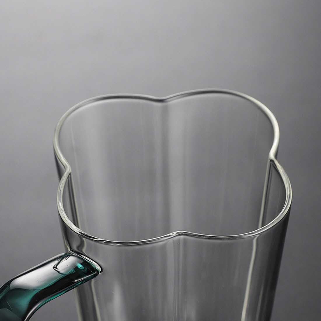 홈카페 손잡이 내열유리컵 아이스아메리카노 냉커피 에이드 맥주 티 꽃잎잔 400ml 이미지 7