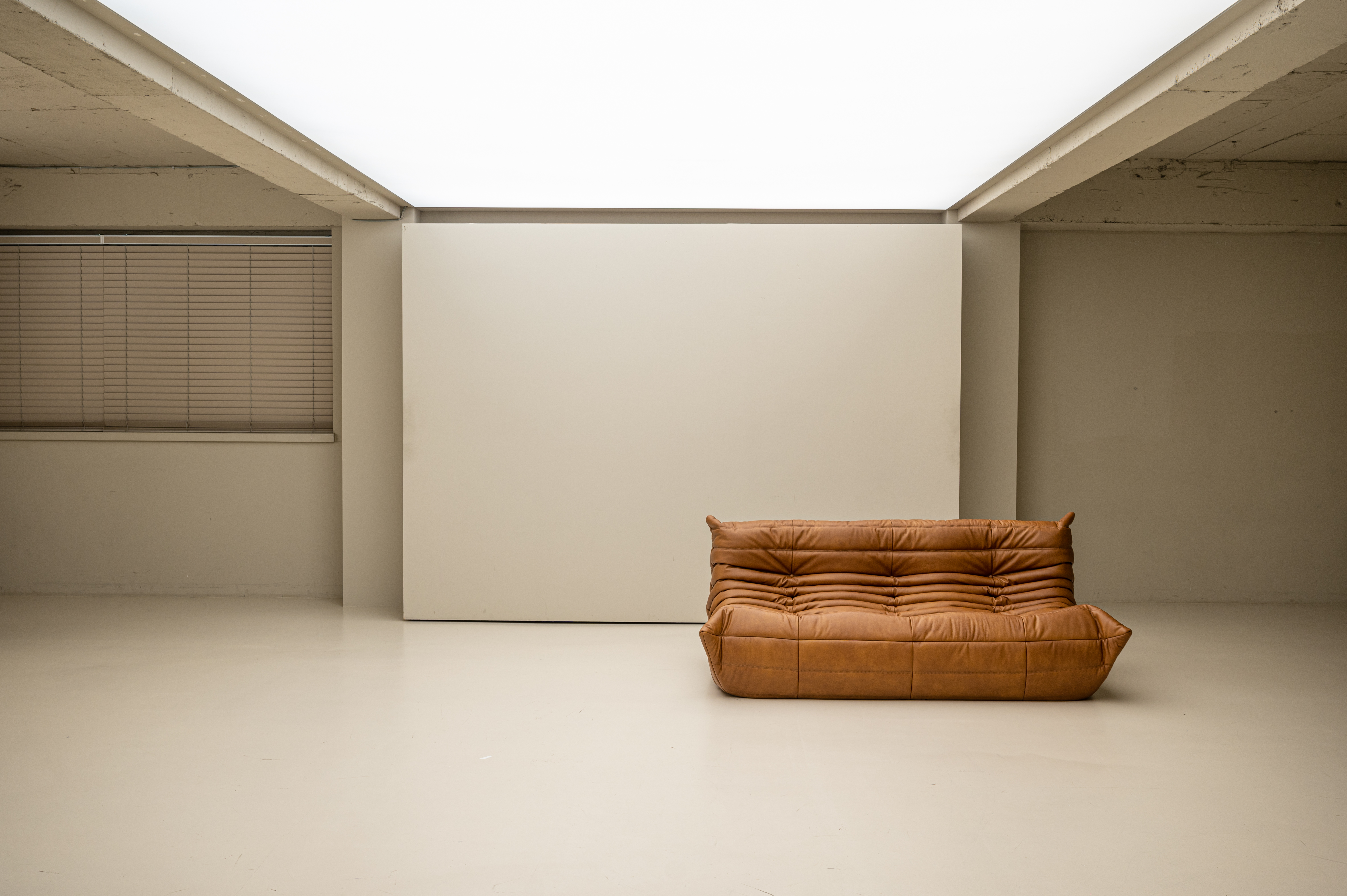 PH 17 3인용 가죽모듈쇼파 이태리 내추럴 통가죽 천연면피 소가죽 (전체가죽) 번데기소파 빈백쇼파 빈티지가죽