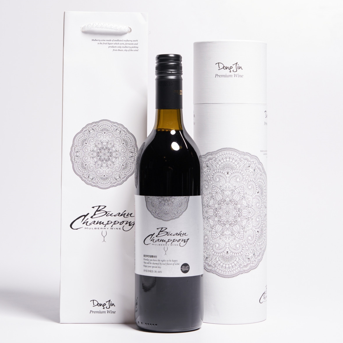 오디와인 13도 750ml 선물세트 동진부안참뽕와인 스위트 레드 (케이스, 쇼핑백 포함) - 상품 이미지