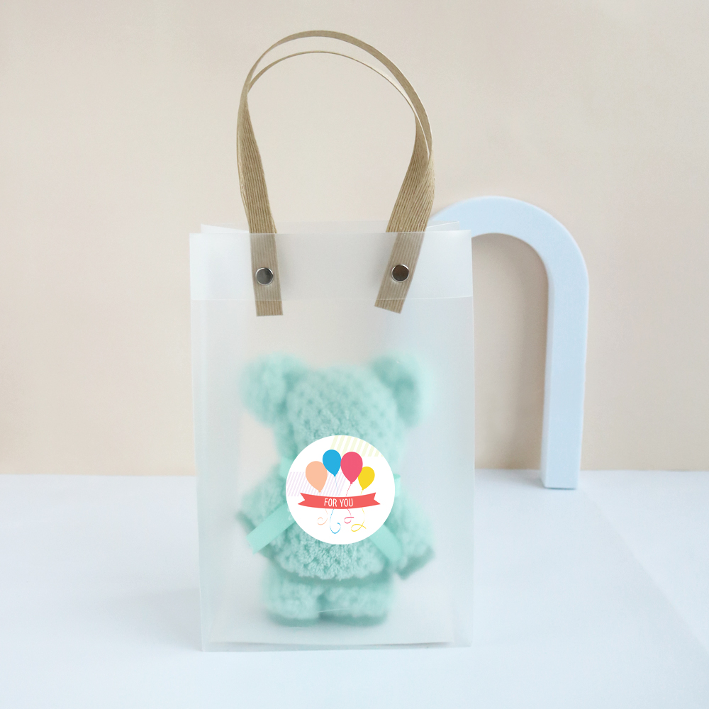 니즈엘 고리 수건 곰 타올(소) 30x30 어린이집 행사 생일 답례품 반투명 가방(소) - 상품 이미지