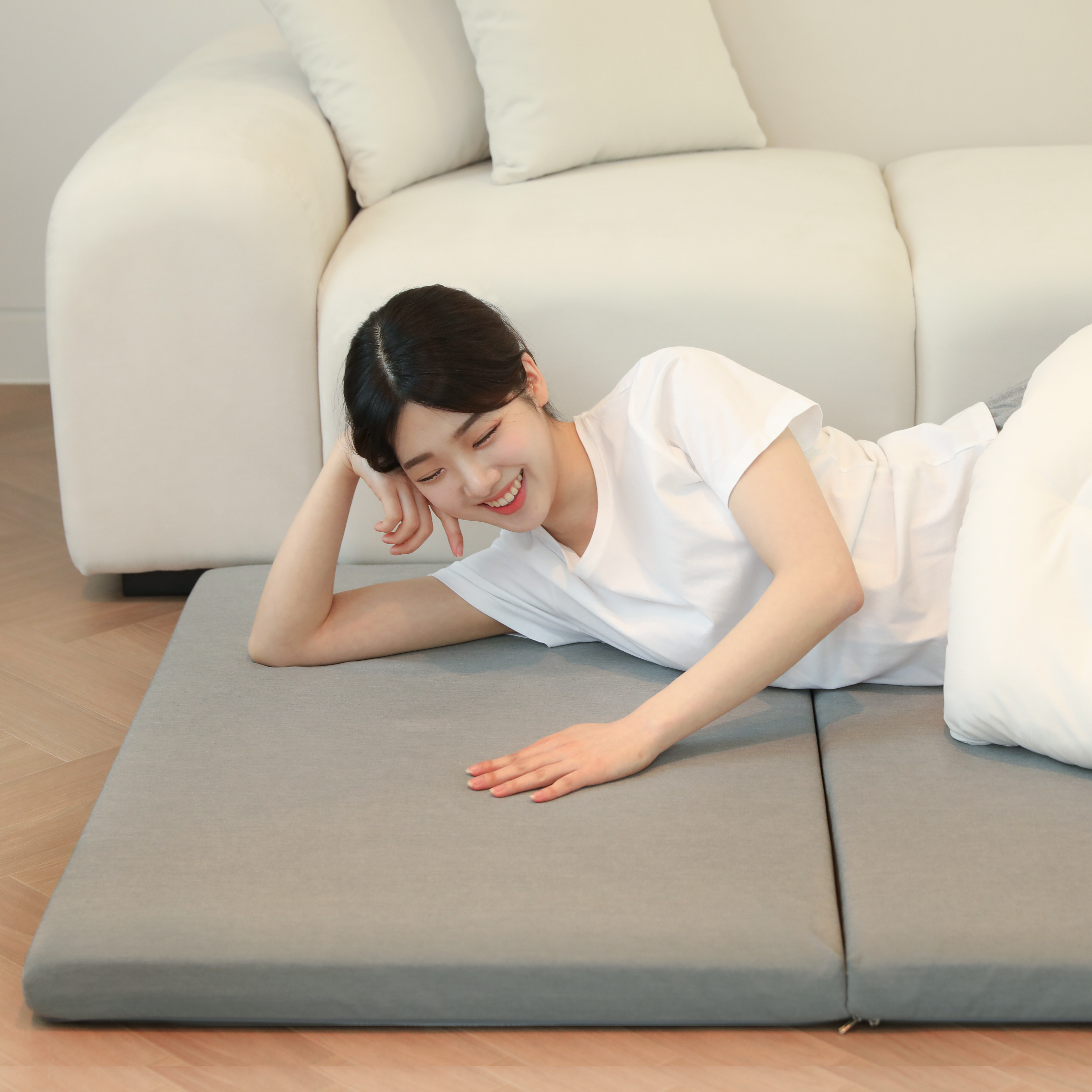 집앤콕 매트리스 수면매트 침대 토퍼 바닥 싱글 3단 접이식매트리스 5.5cm S
