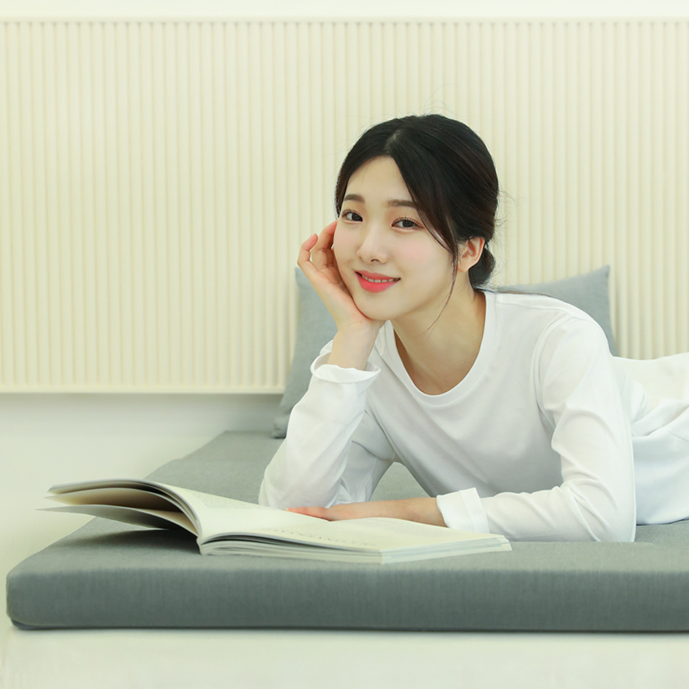 집앤콕 매트리스 수면매트 침대 토퍼 바닥 싱글 3단 접이식매트리스 5.5cm S