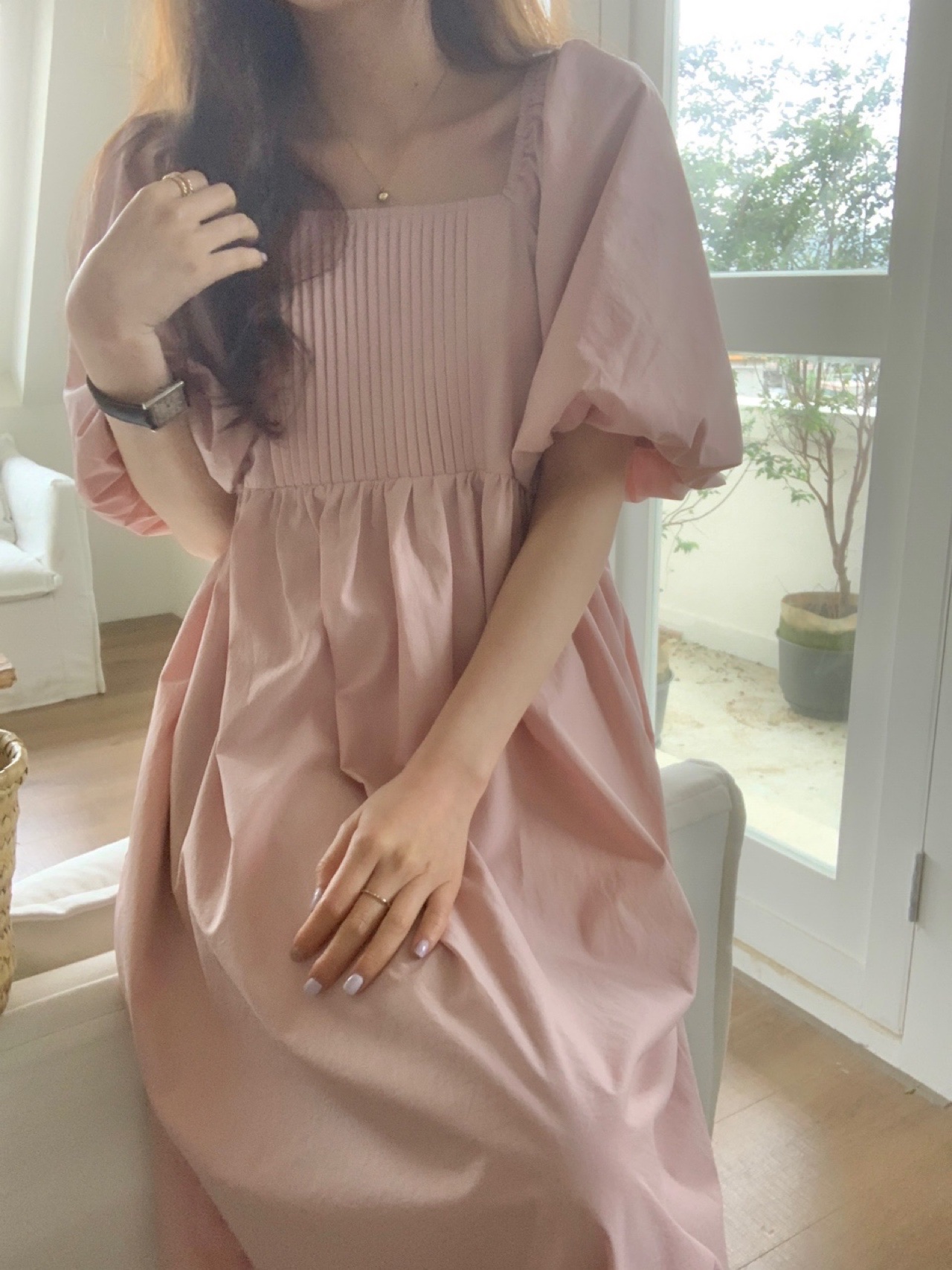 모아나 여름 스퀘어넥 허리 밴딩 루즈핏 소매 퍼프 벌룬 핀턱 오버핏 여름 플레어 셔링 롱 원피스 - 상품 이미지