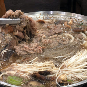 26년맛집 양념 소불고기 전골 캠핑 밀키트 1팩 800g 맛있게 먹은 솔직 후기 - 상품 이미지 3