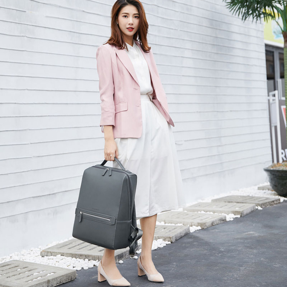 모던 노트북 백팩 여대생 직장인 여성 백팩