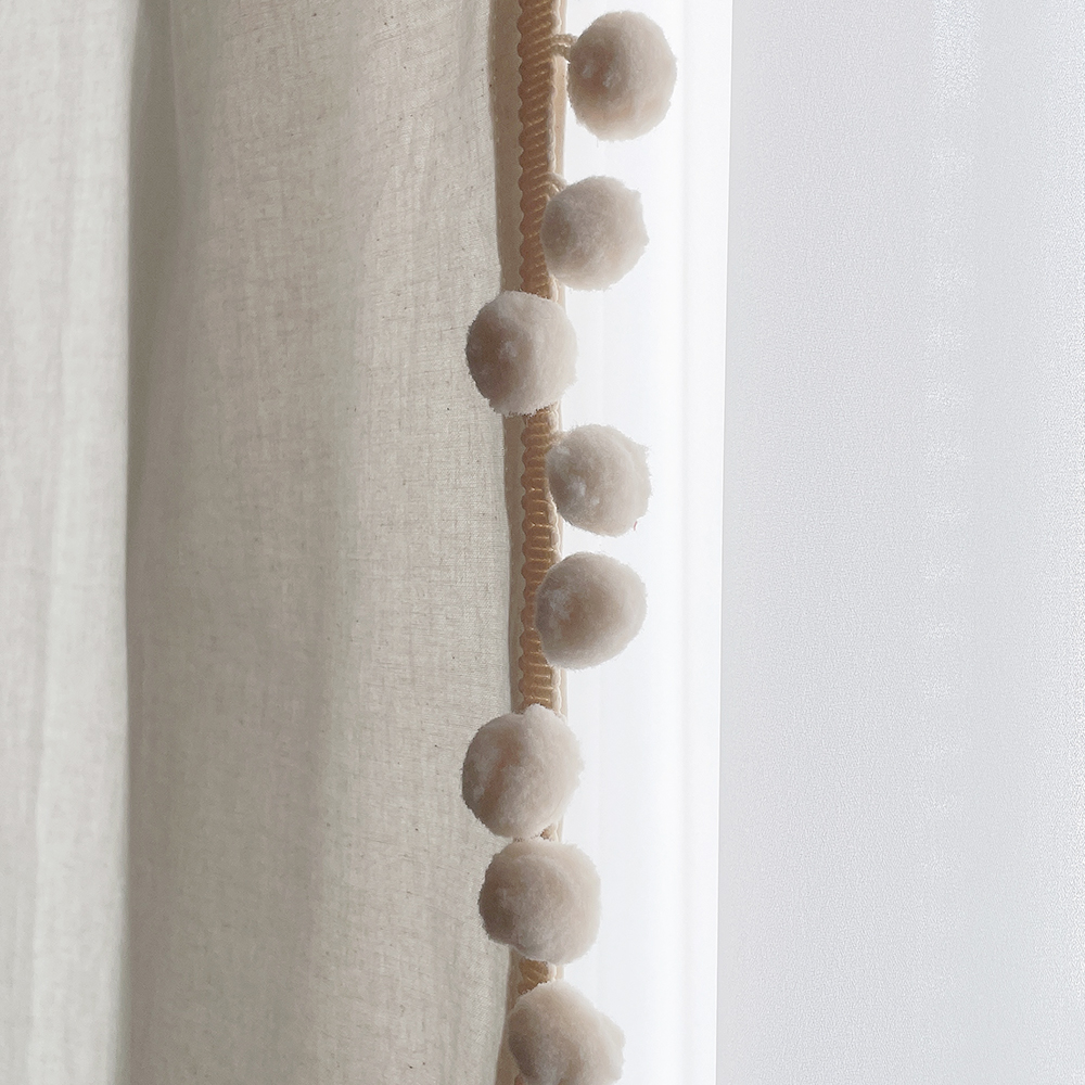 내츄럴 폼폼 아이방커튼 맞춤 제작 여아 커튼 가로150세로150