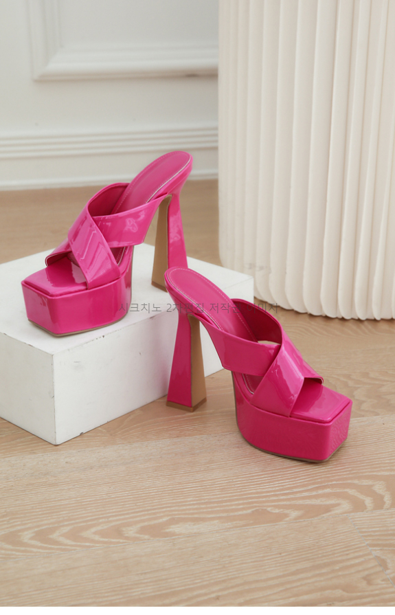 라프넬 15cm 에나멜 가보시 키높이 통굽 뮬 킬힐 샌들 4color 상세 이미지 31